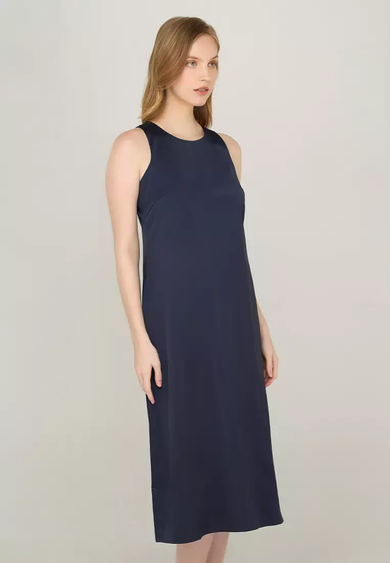Tevianne Sleeveless Shift Dress in Satin Fabric