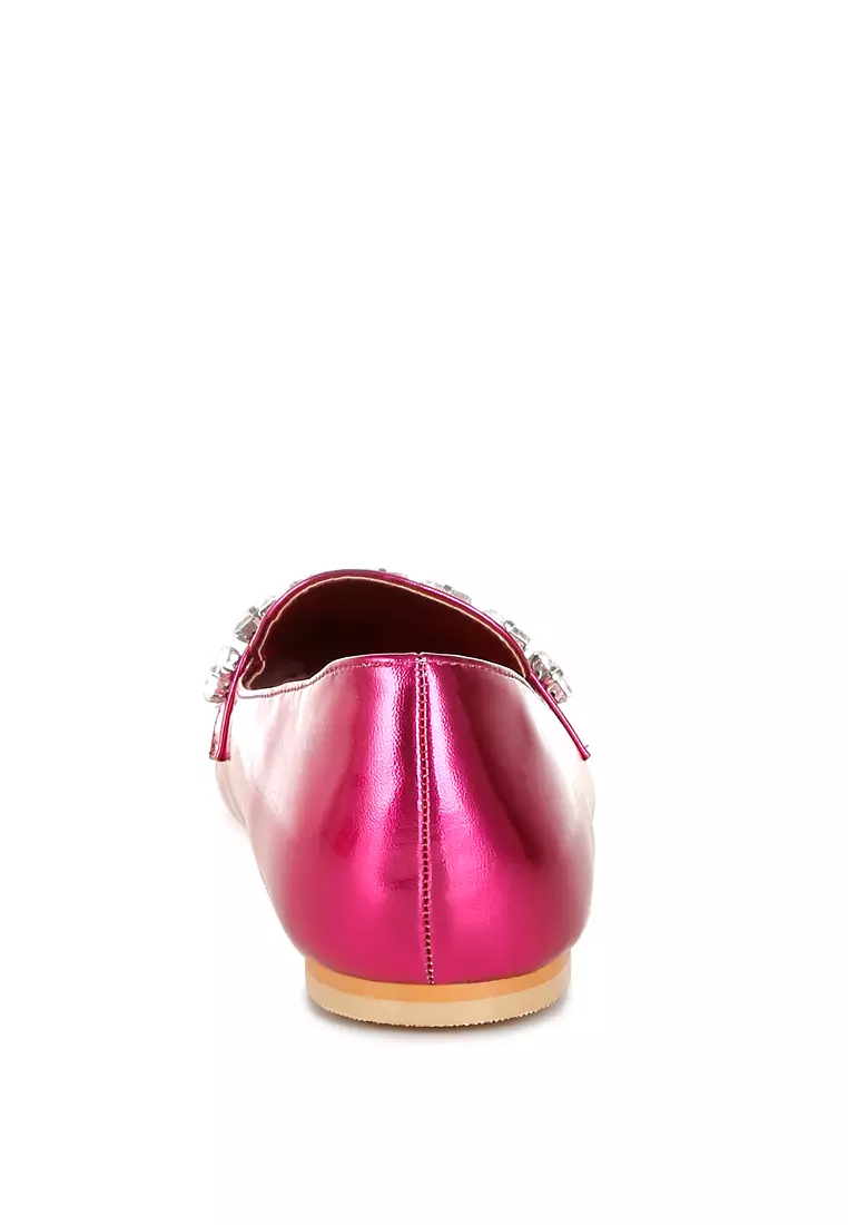 Sepatu Loafer Tali Diamante Metalik Di Fushia