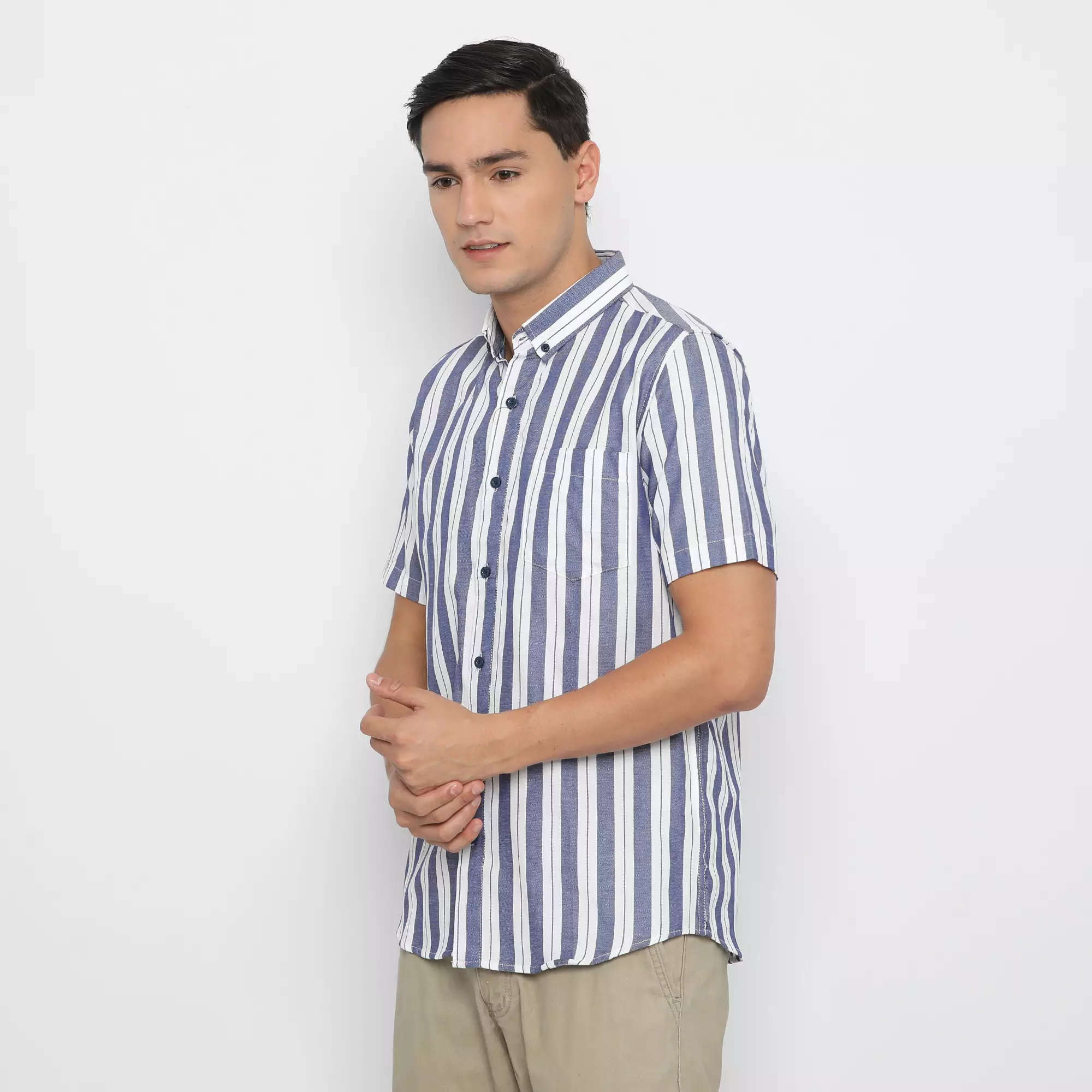 Platini Kemeja Garis Pria Lengan Pendek Katun Yarndyed 73323 Biru