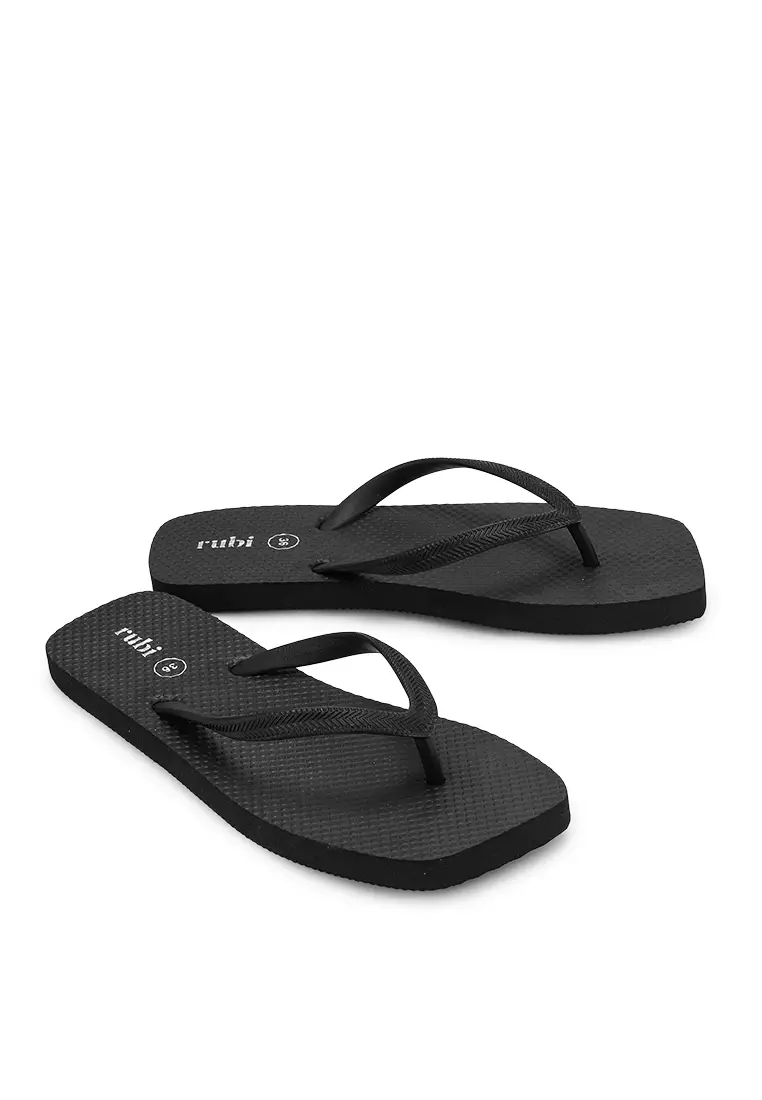 Square toe flip 2025 flops