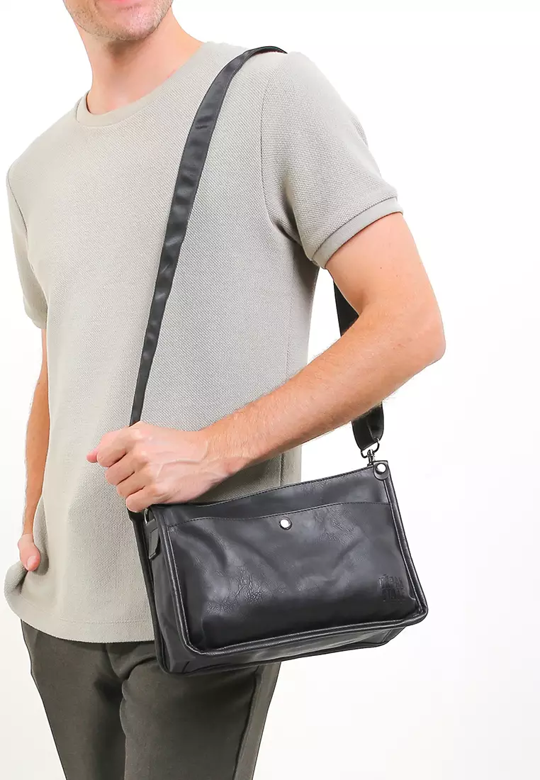 Distressed Leather Essential Crossbody Bag