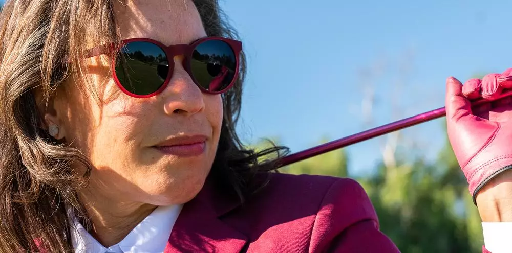 Goodr Kacamata Olahraga Circle G - I'm Wearing Burgundy