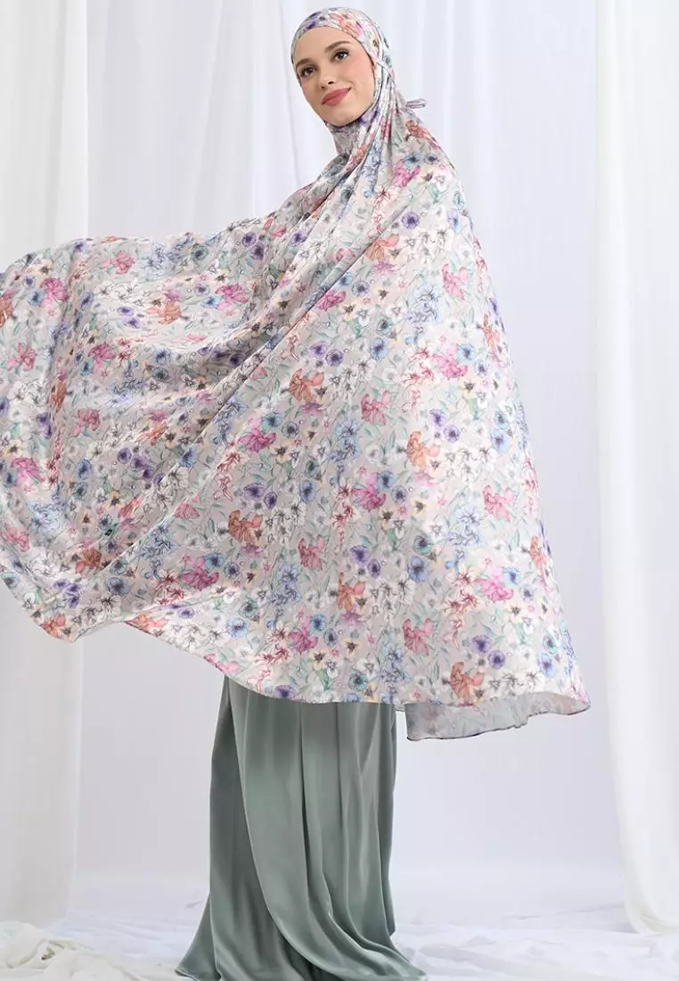 Arabela Anggun Maxi Mukena