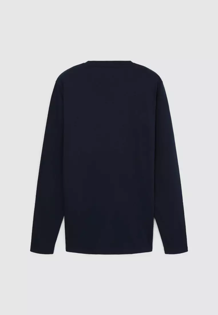 Man Long-Sleeved T-Shirt