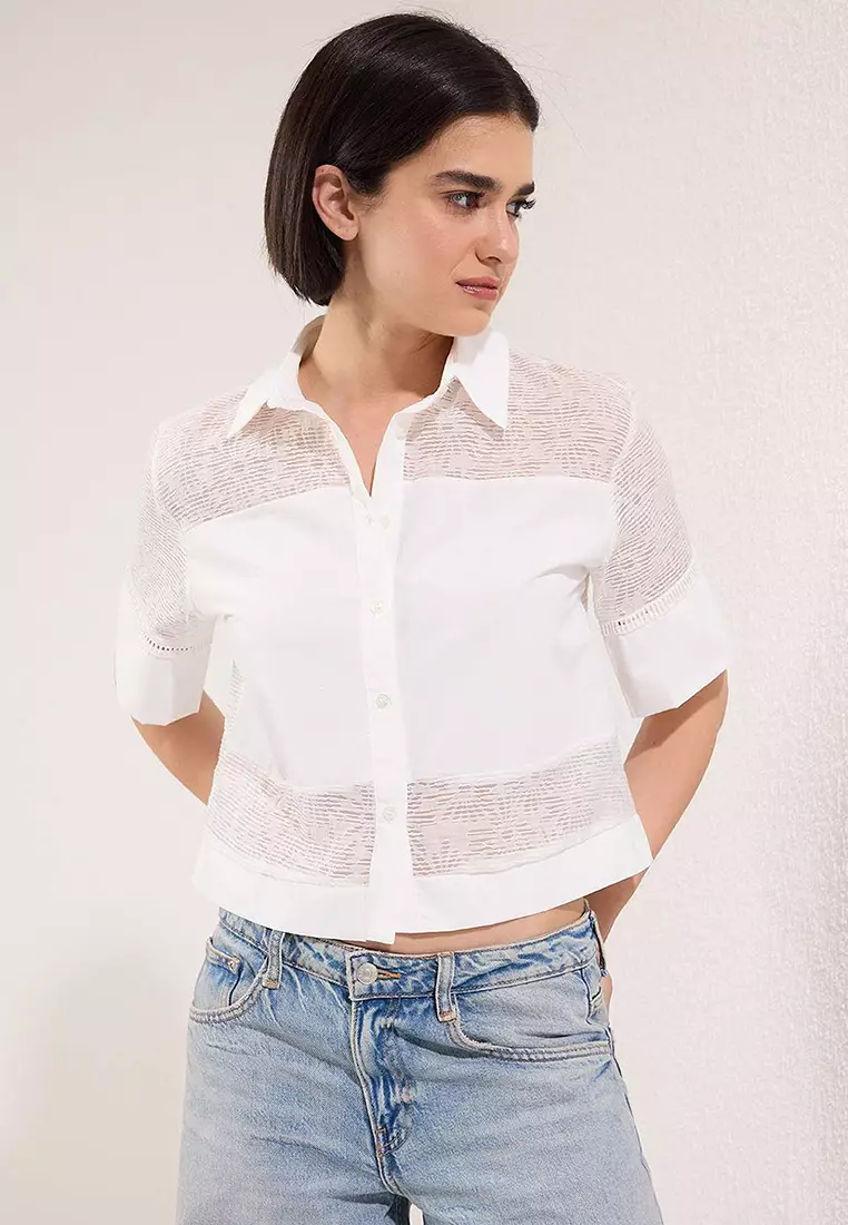 White See-Through Detailed Short Sleeve Crop Shirt Twoss25Go00170