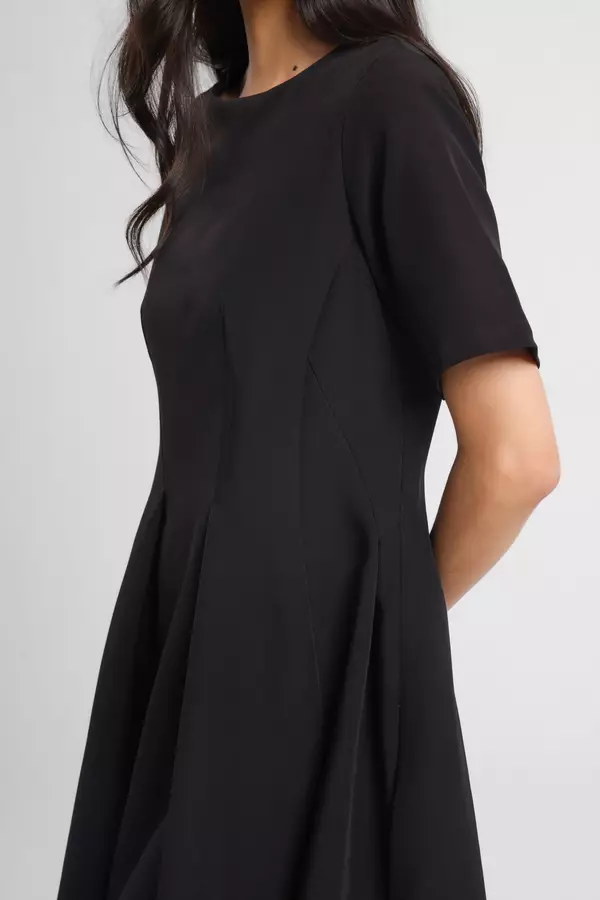 Minimal x Marsha Aruan - Dingga - Fit & Flare Dress - Black Warna Black