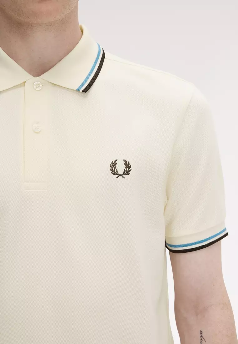 Fred Perry M3600 Twin Tipped Fred Perry Shirt (Ecru / Soft Blue / Carrington Brick)
