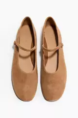Brown Medium Dusty