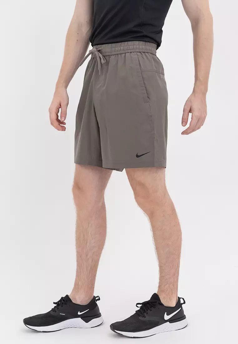 Dri-FIT Form Men's 7" Unlined Versatile Shorts