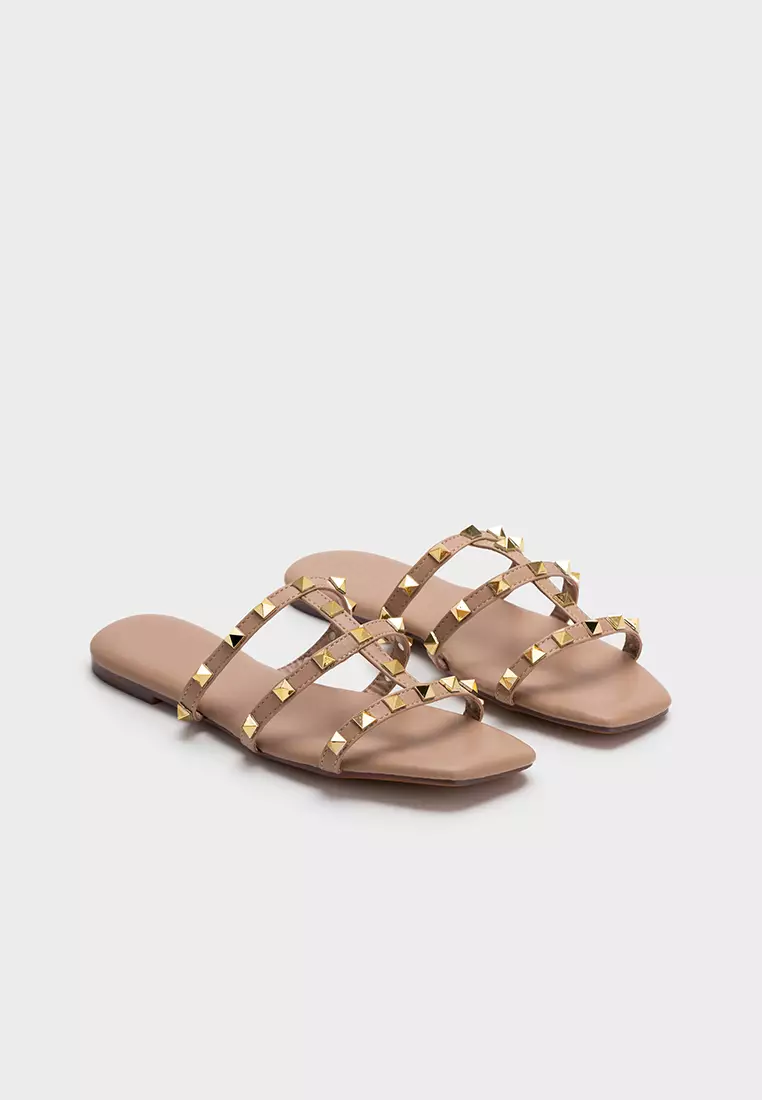 STUDDED FLAT SLIDE