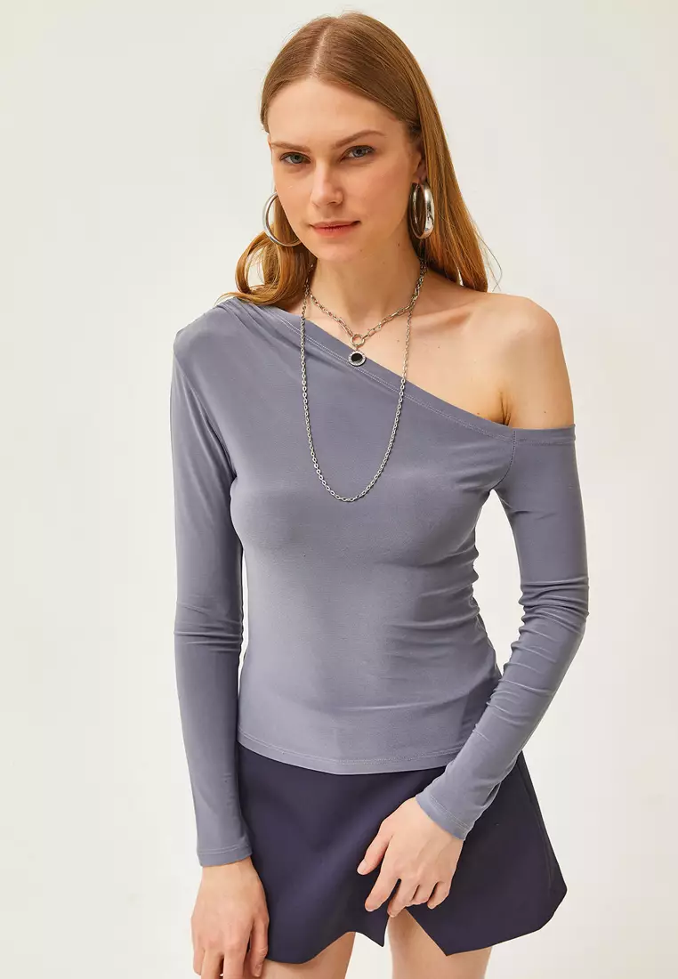 Asymmetric Collar Blouse