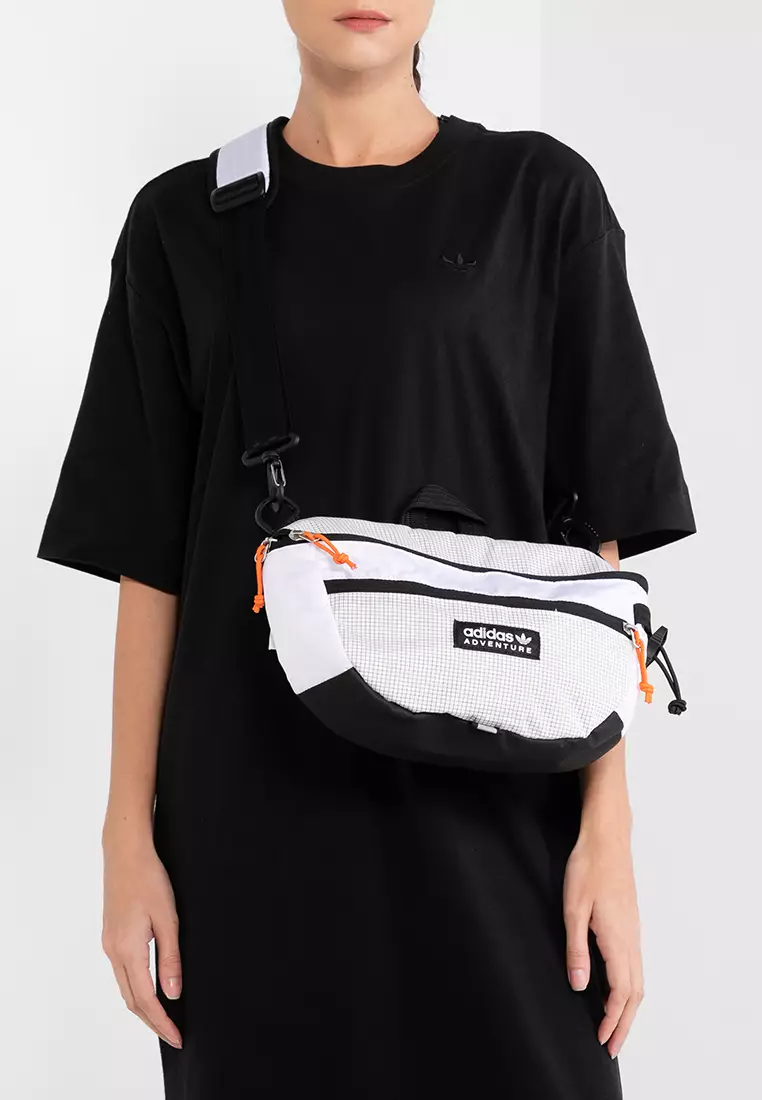 Jual ADIDAS adventure large waist bag Original 2023 | ZALORA Indonesia ®