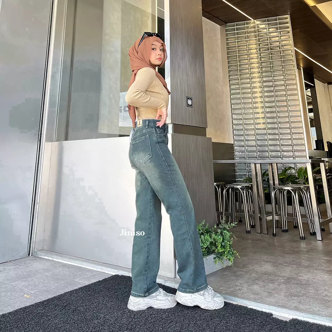 Highwaist Loose Jeans 875 HANGOVER