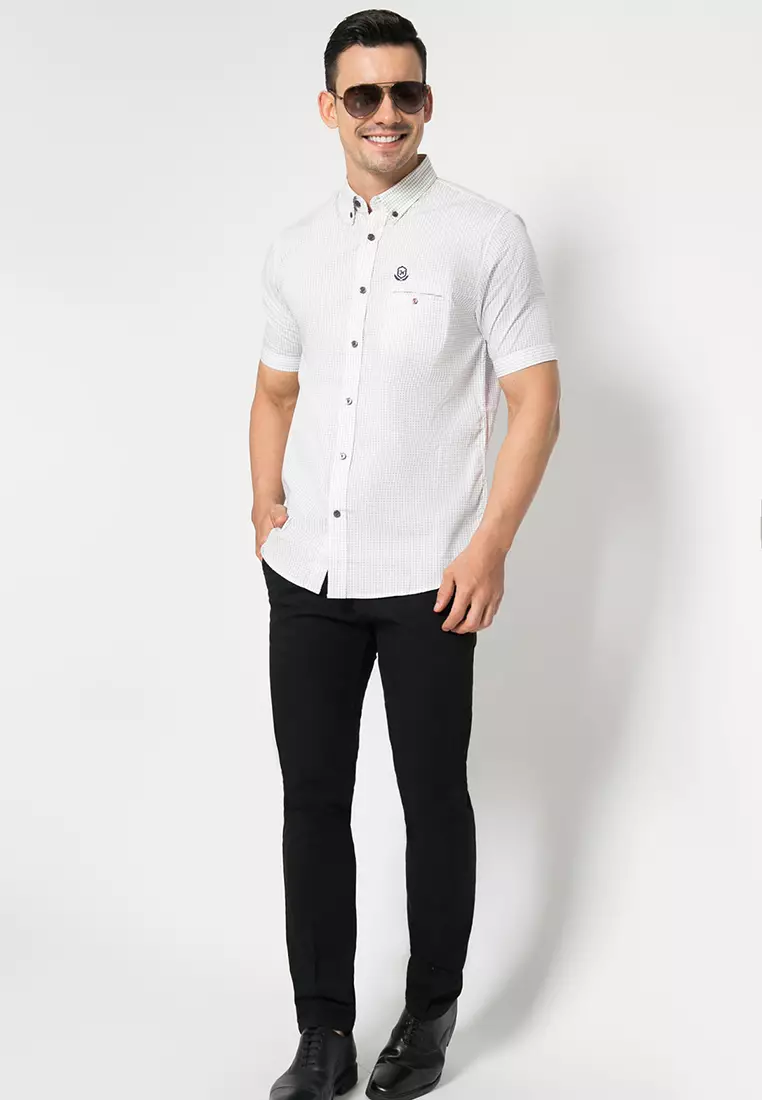 LGS - Celana Panjang Chinos Pria Warna Hitam Polos CCT.522.035.004.C