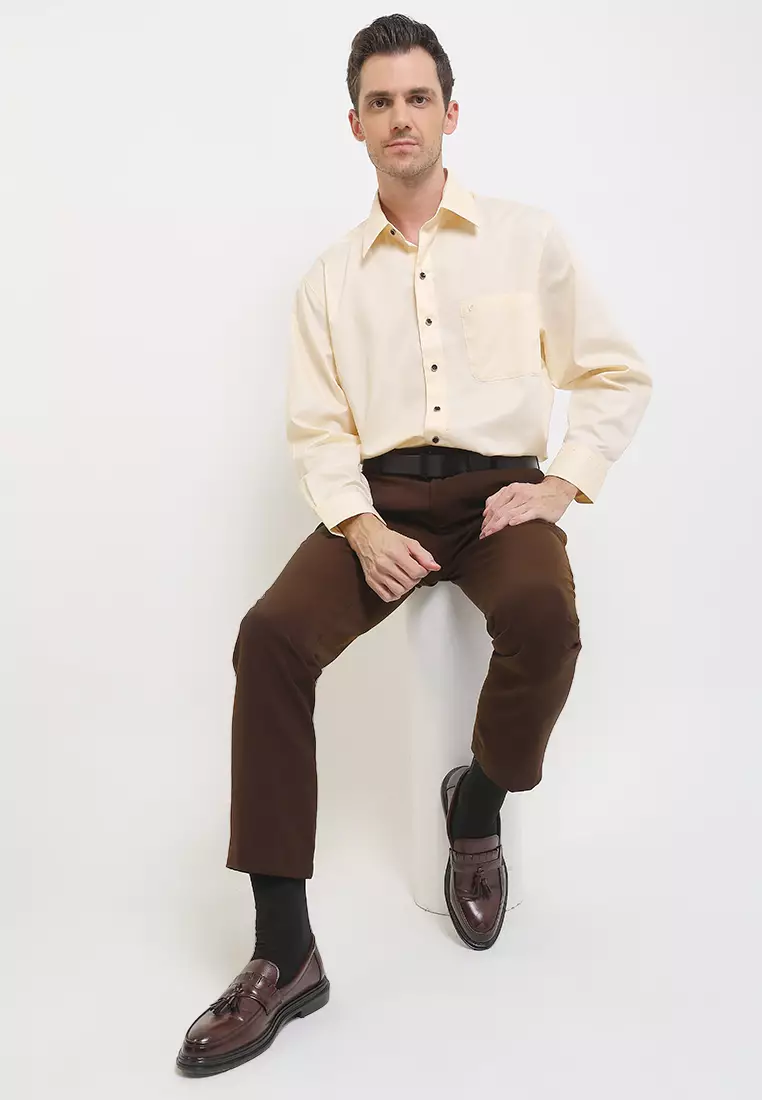 Kemeja Lengan Panjang Pierre Cardin Solid Phineas Lunner - Cream Regular Formal