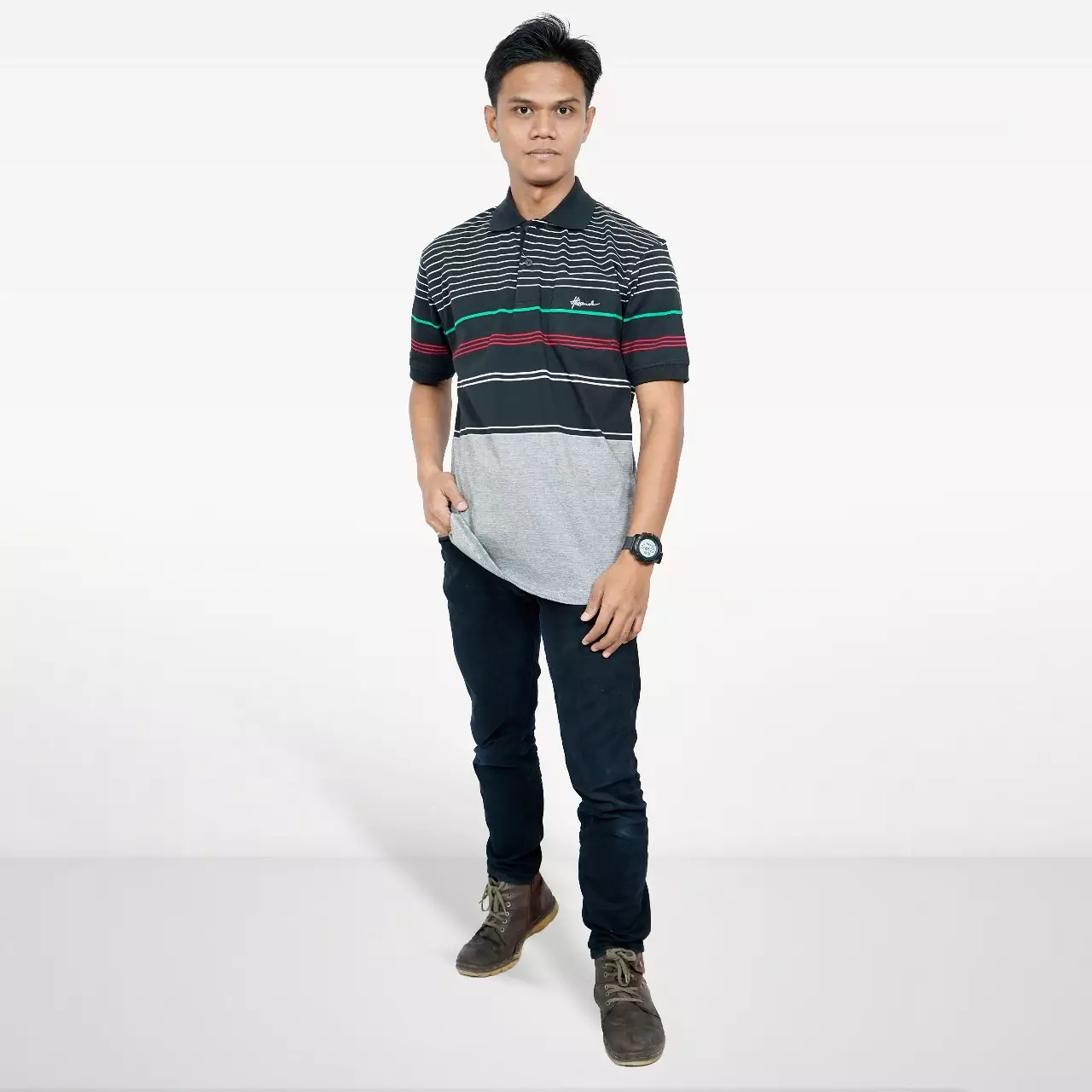 Hassenda Kaos Motif Salur
