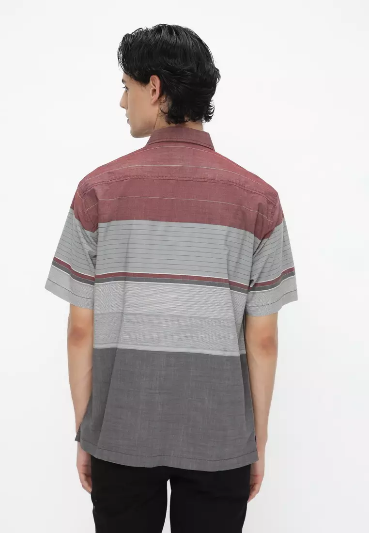 POLICE Kemeja Border Printing Abu Regular Fit Pria