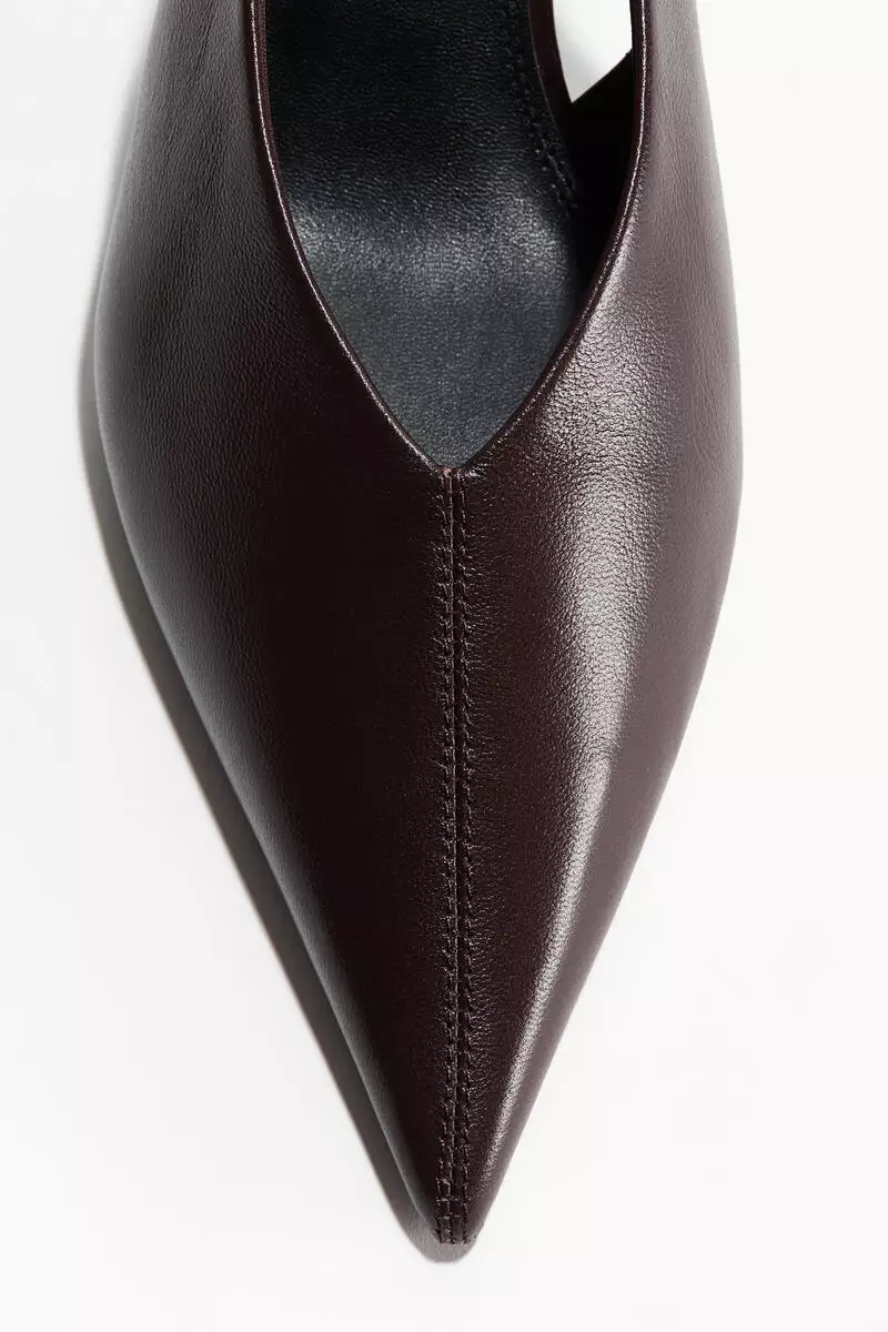 Kitten-heeled leather slingbacks