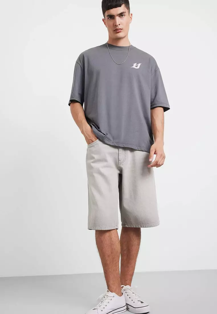 寬鬆剪裁工裝口袋牛仔短褲