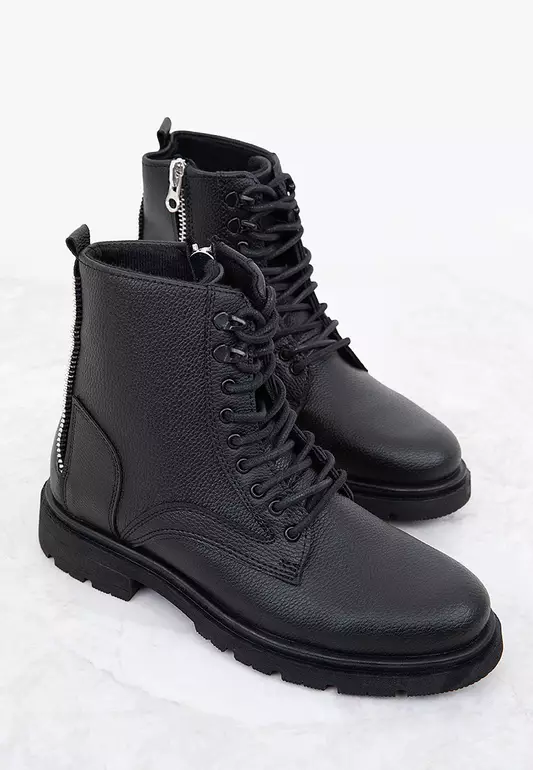Round Toe Combat Boots