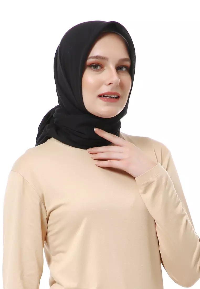 Vierra Jilbab Segiempat Paris Polos Premium Best Style - Hitam