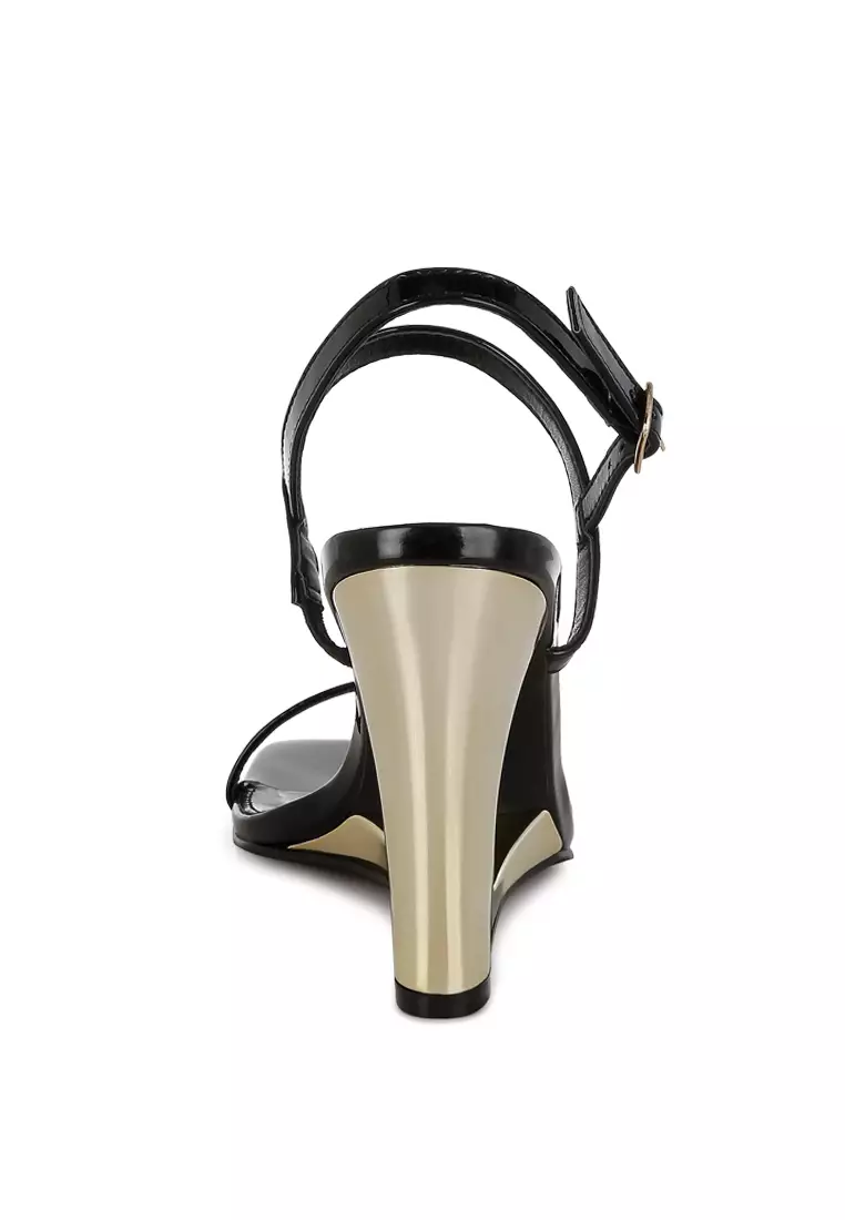 Fantasy Wedge Heel Sandals in Black