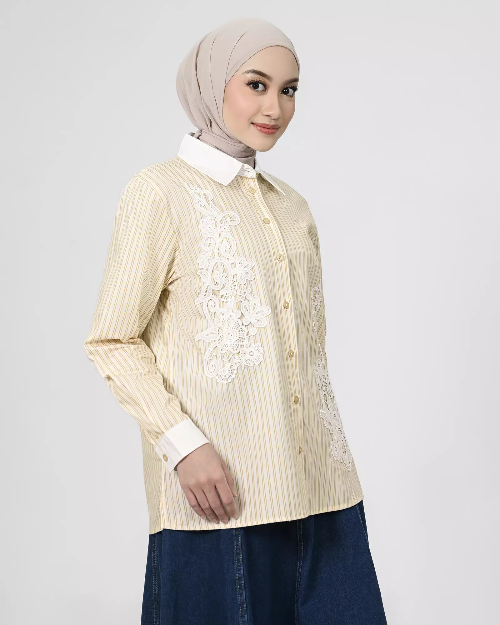 Geulis.id SHEA SHIRT - BEIGE