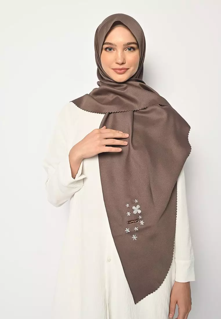 Pasmina Oval Azzura Instan Lasercut Rosewood