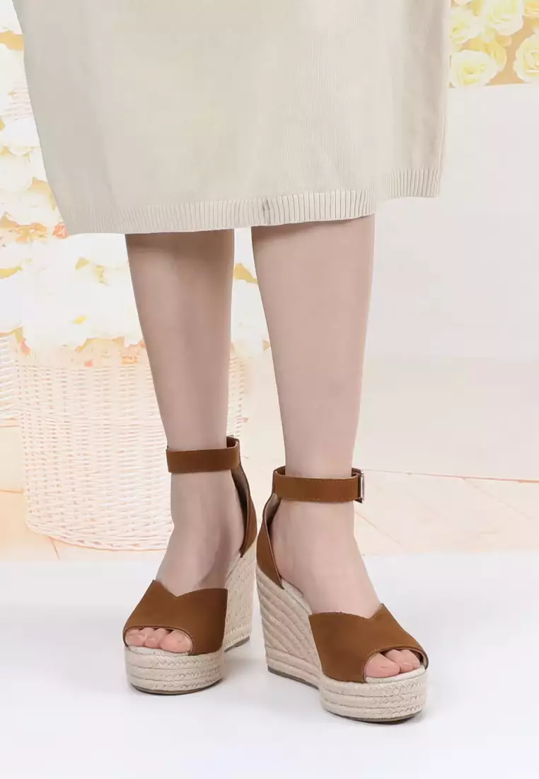 Buy Twenty Eight Shoes 11CM Buckle Strap Suede Wedge Espadrilles