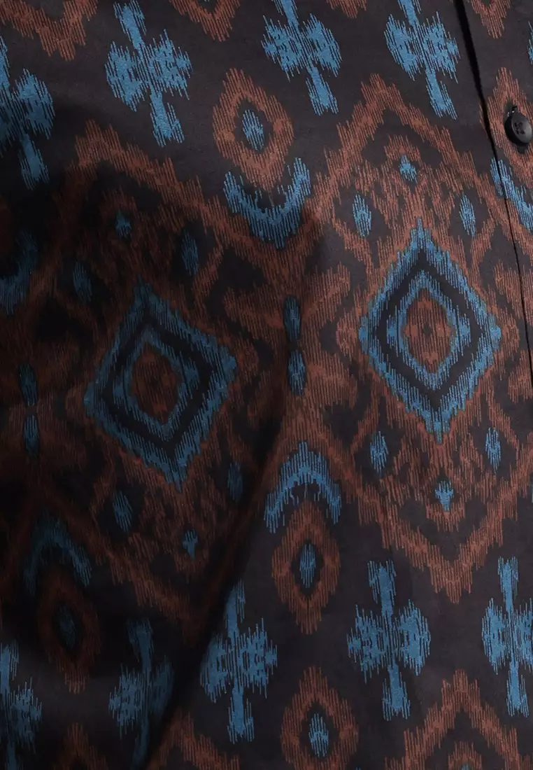 MANZONE - Kemeja Batik Lengan Pendek Pria Modern Fit Antasari - Black Warna Black