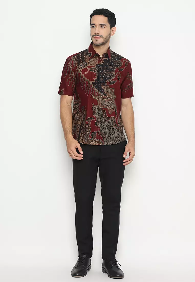 Kemeja Batik Pria Slimfit Ganesha Lengan Pendek - Maroon