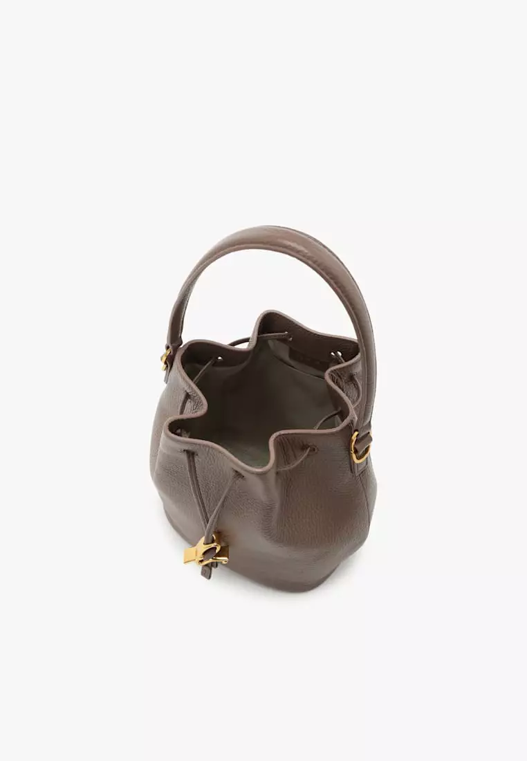 b. Logo Drawstring Bucket Bag