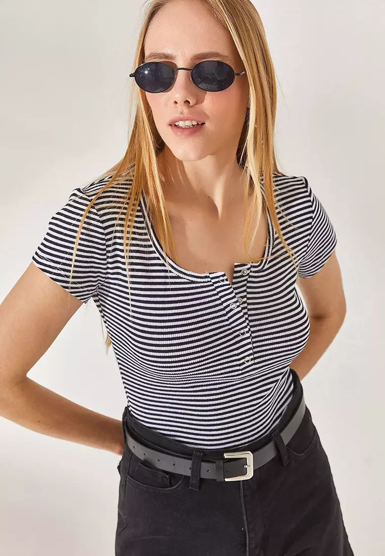 Women's Snap-On Camisole T-shirt BLZ-19000171