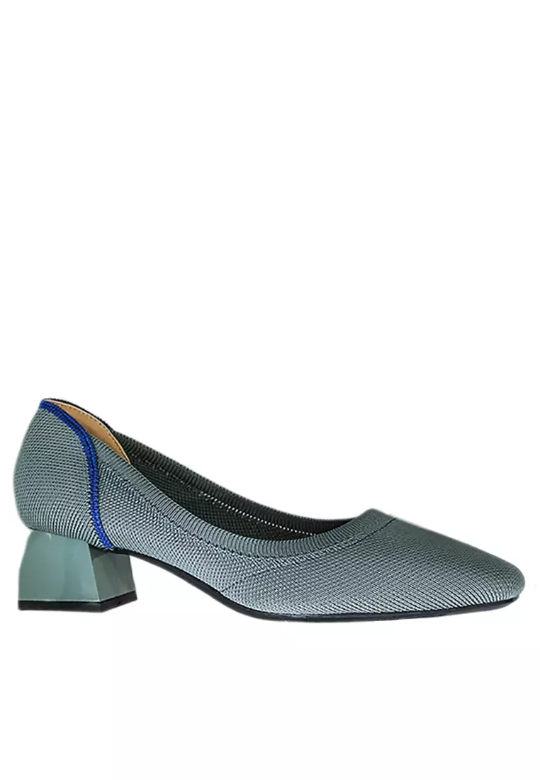 Discount on Twenty Eight Shoes  shoes - SKU: 4CM Square Toe Flyknit Pumps XSN-TZ-2