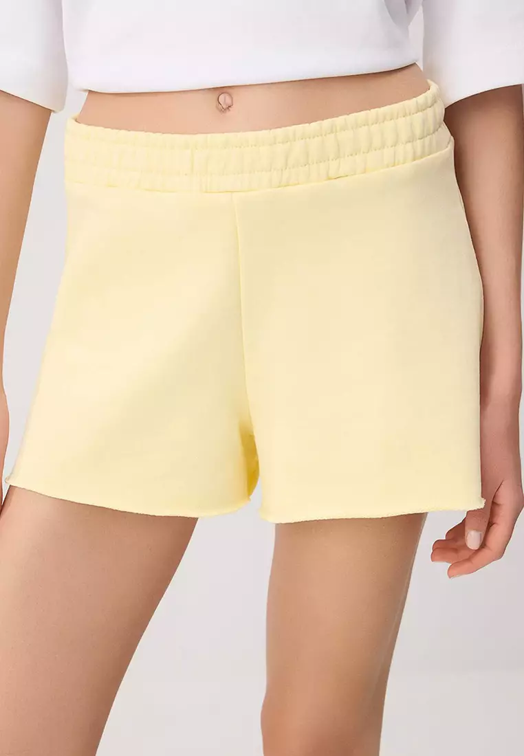 Yellow Plain Regular Waist Wide Leg Short 3-Thread Combed Cotton Knitted Shorts & Bermuda Twoss26Sr224