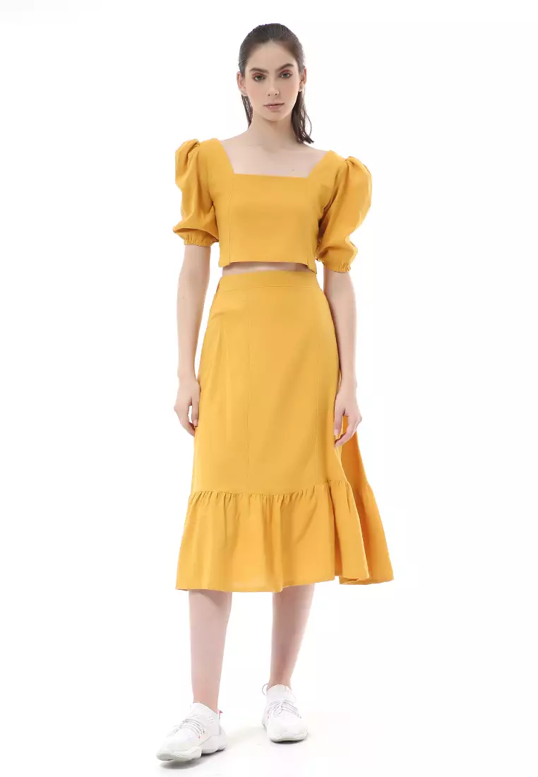 Nayra One Set Setelan Wanita Blouse Ruffle Lengan Pendek Midi Skirt Material Linen ORIGINAL - Mustard