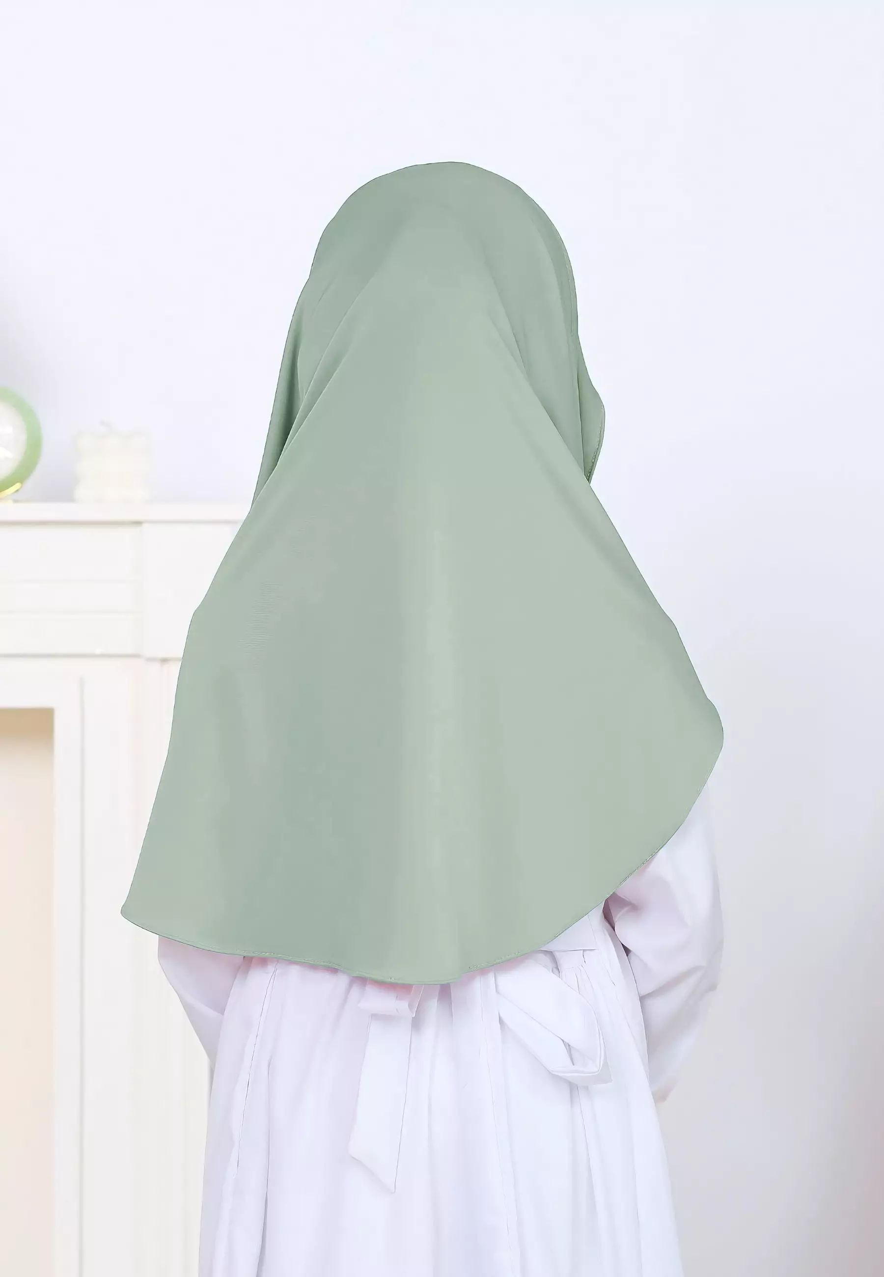Hagia Curved Pashmina | Hijab Instan Anak | Kerudung Pashmina Inner Oval Anak - Green Tea