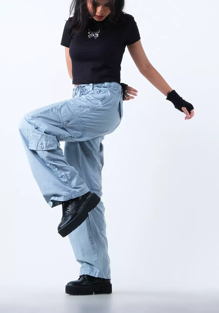 Celana Cargo Wanita Eira Light Blue