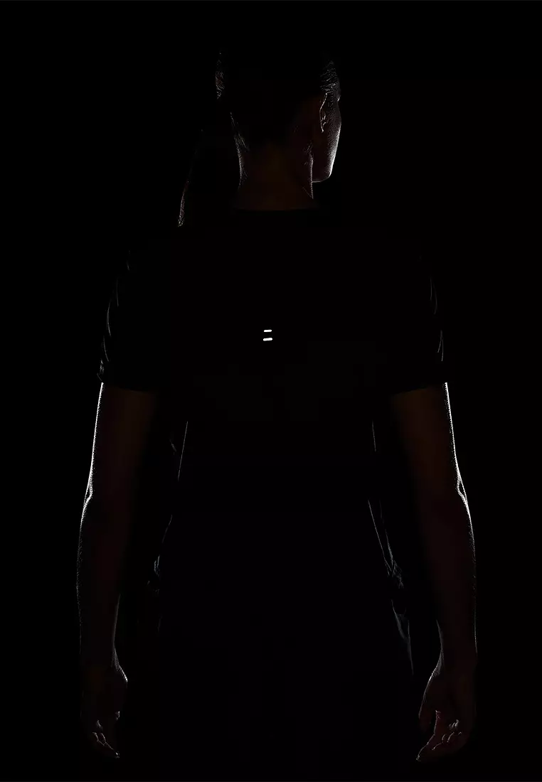 Tempo Swoosh Run Dri-FIT Short-Sleeve Running Top