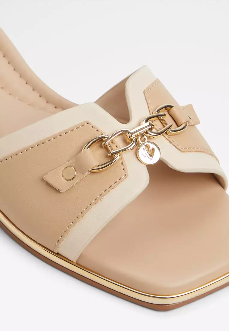 Alamassi Slide Sandals