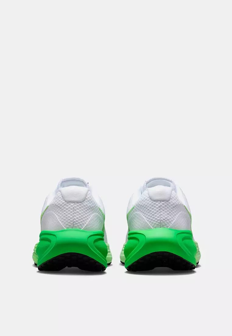 Revolution 8 Road Running Shoes