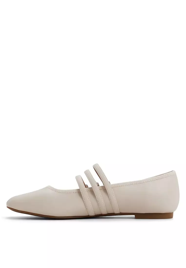 Kamelie Flats