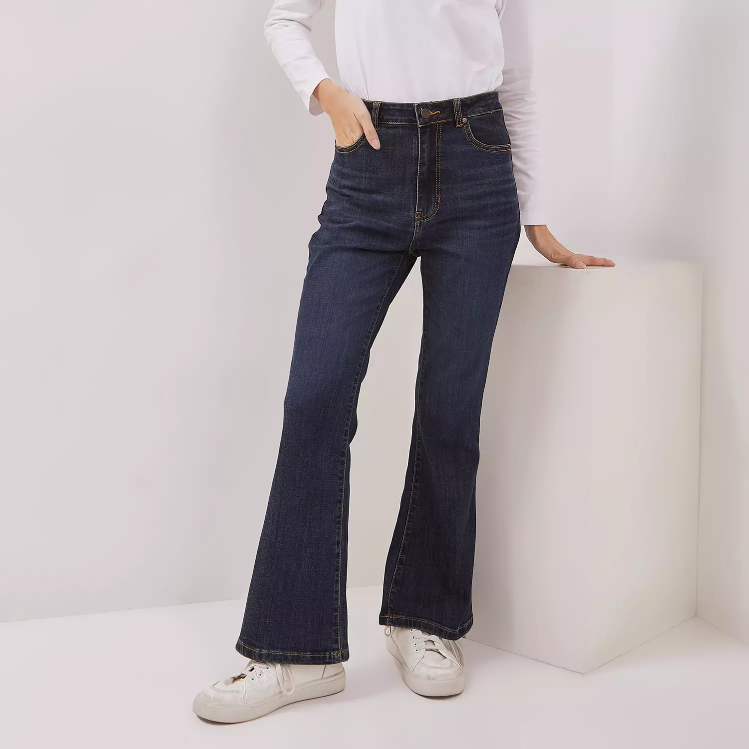 DUST Celana Vintage Cutbray Jeans Adisti Blue (D. 3832)
