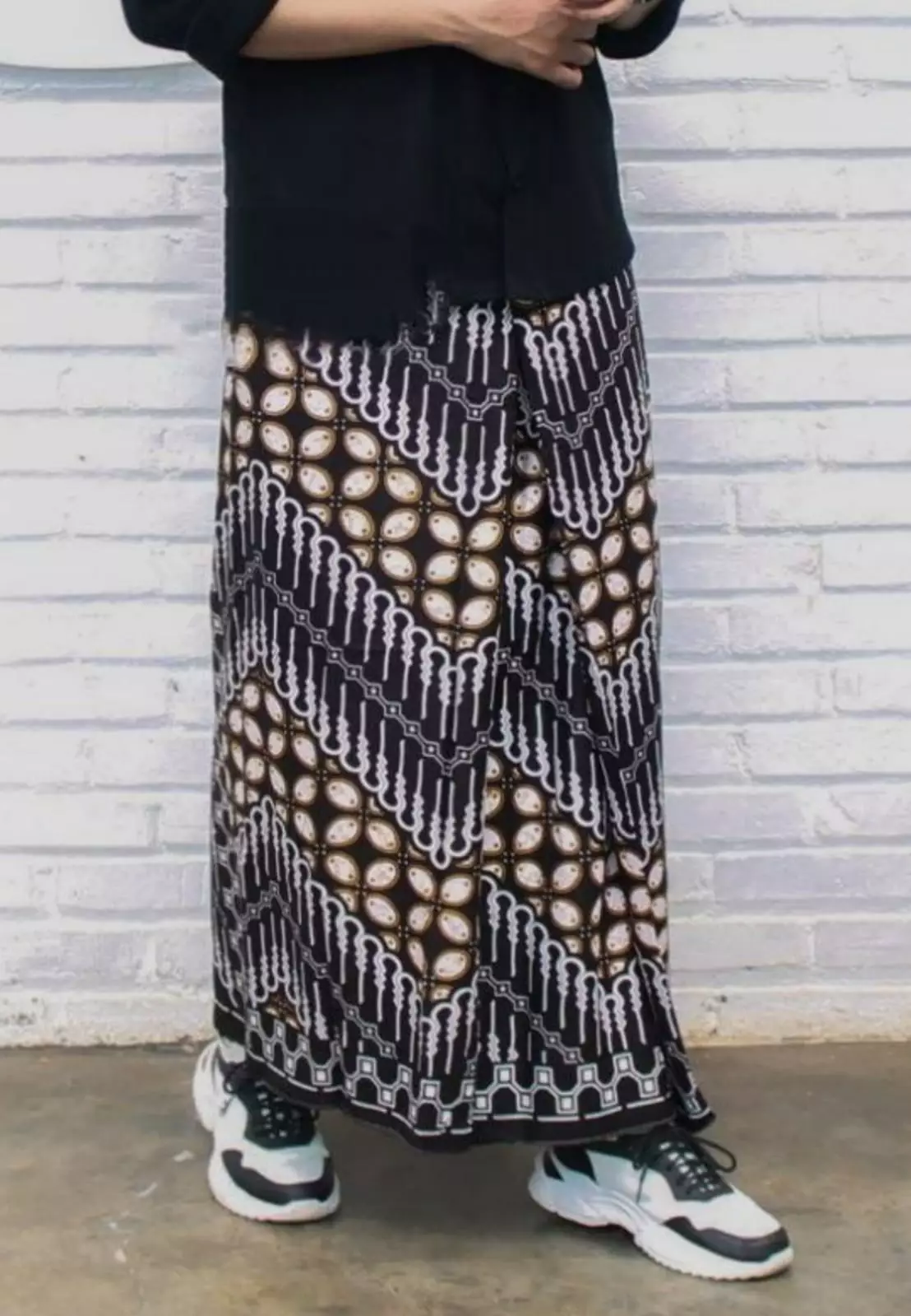 Sarung Batik Ganarang Hitam Premium MR