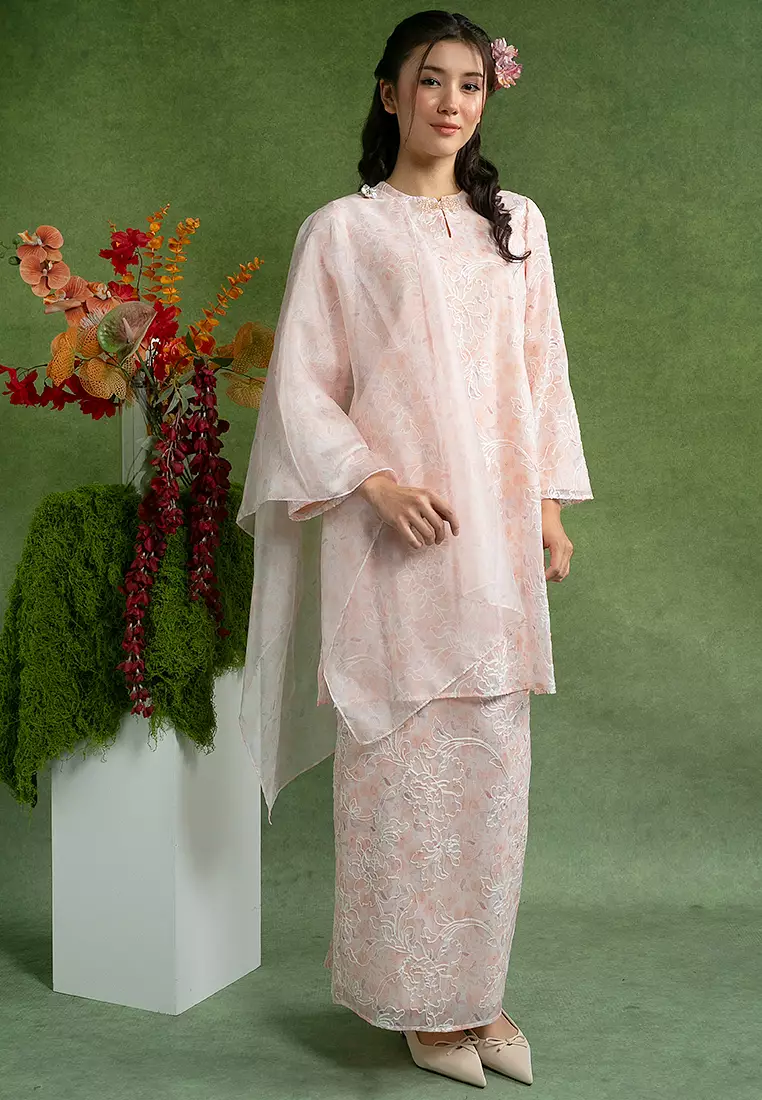 Aneesa Kurung with Shawl