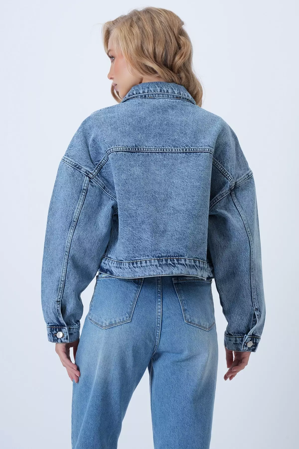 Women's Light Blue Trucker Denim Jacket Alc-X14478