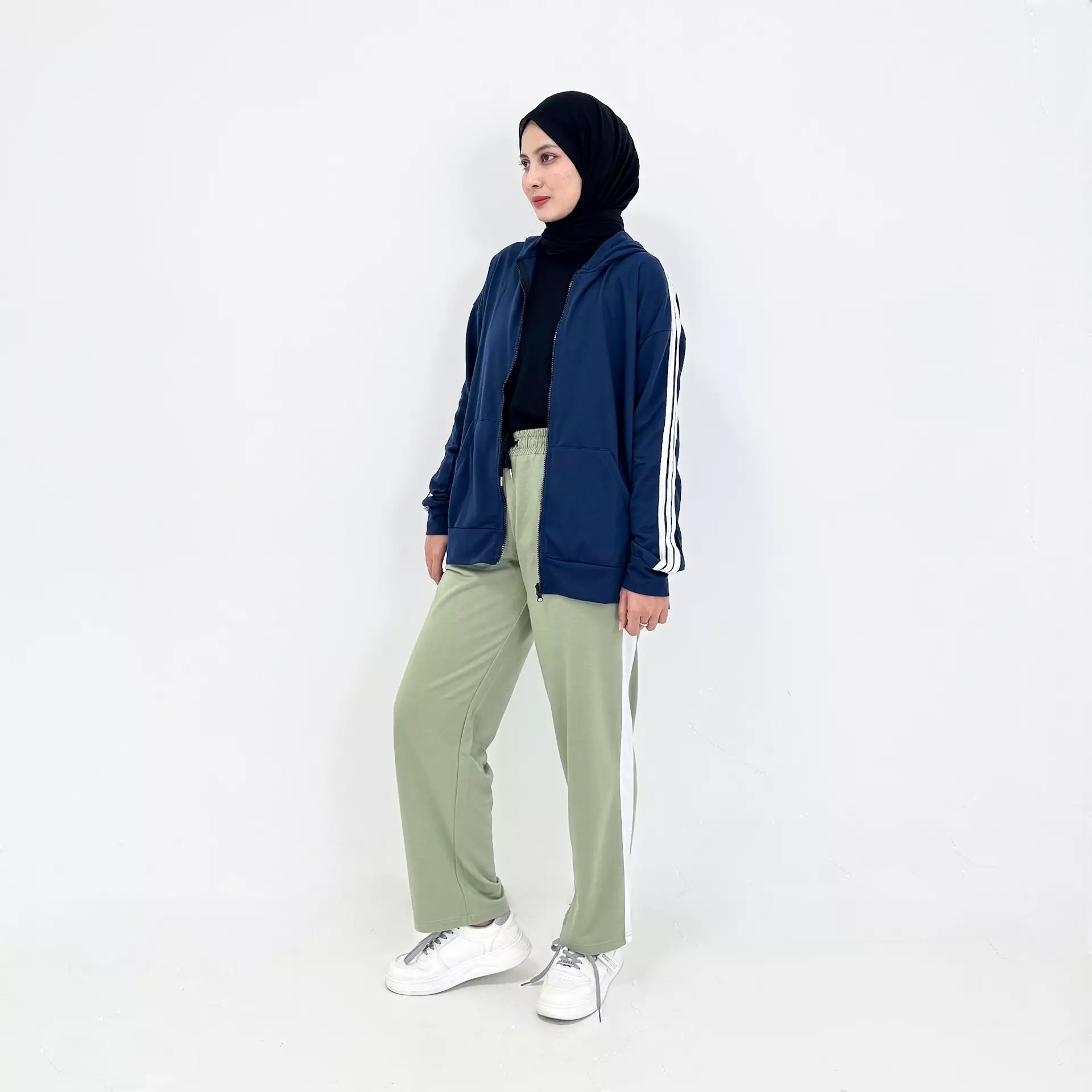 Riska Sporty Set NAVY - MINT Setelan Training Olahraga Wanita Size M-XXL