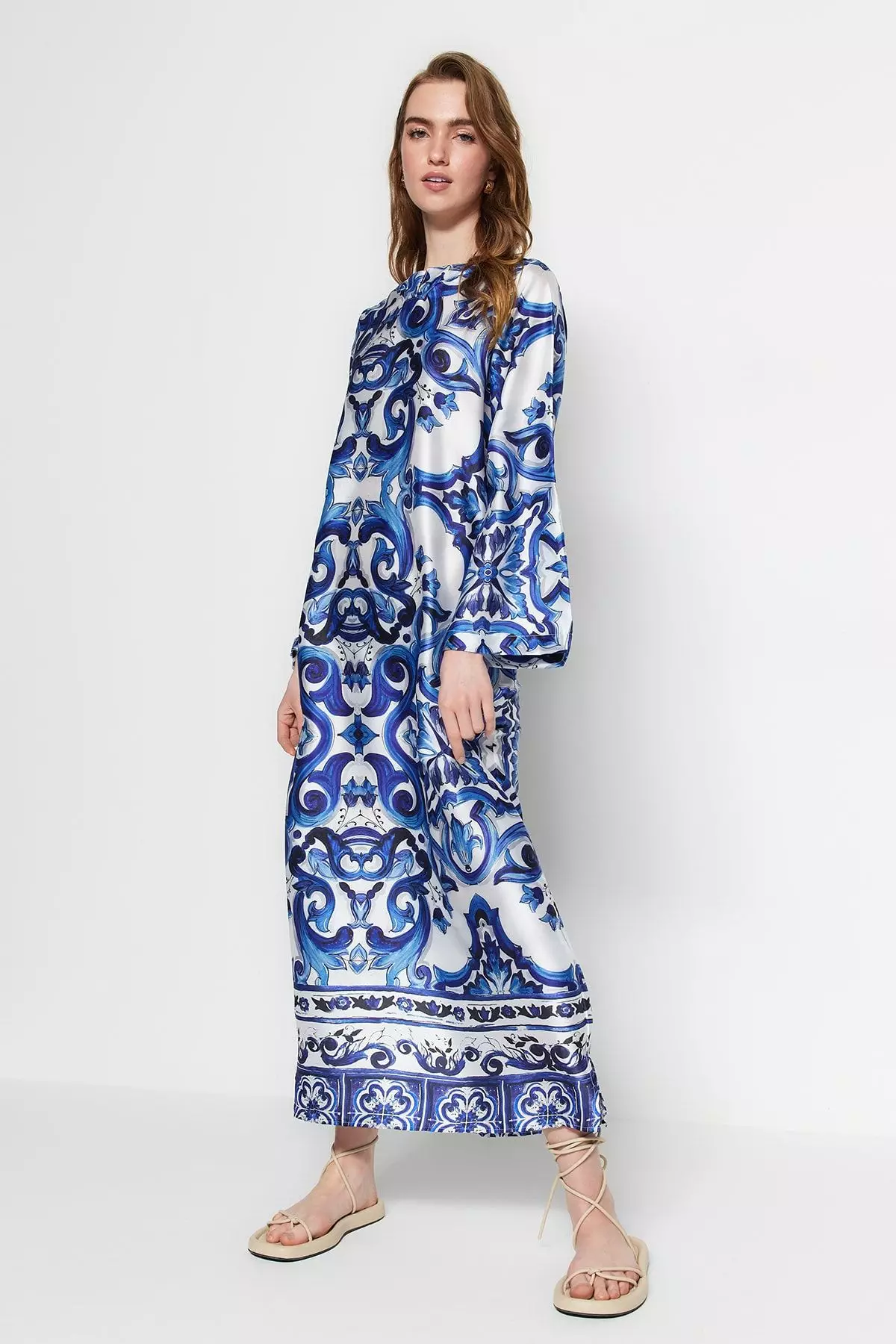 MODEST Print Dress