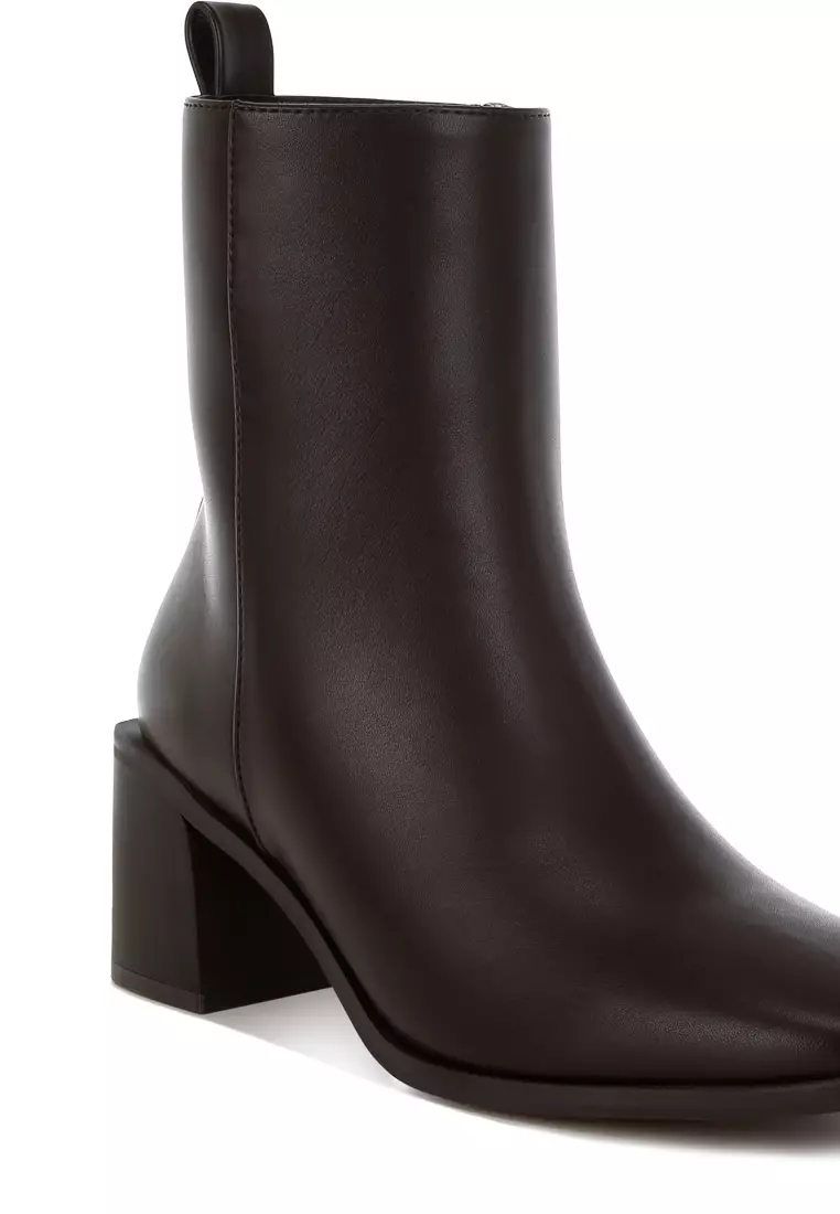 Sepatu bot kulit imitasi ujung persegi warna coklat