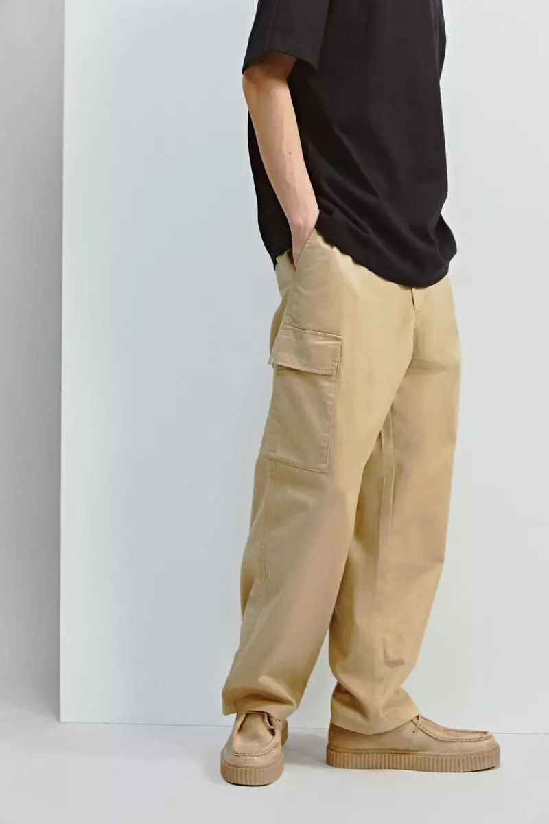 Loose Fit Cargo trousers
